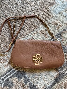 Tory Burch Chestnut Pebbled Leather Shoulder Bag with Gold Logo